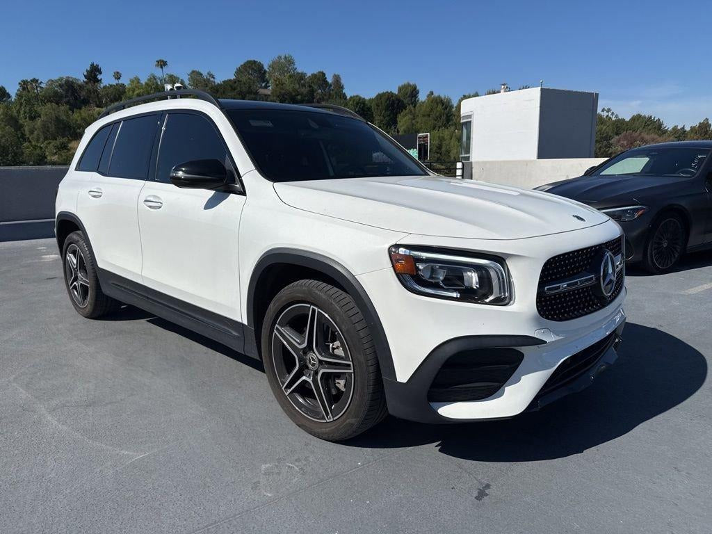 2023 Mercedes-Benz GLB GLB 250 — 23,603 Miles | Executive Tier