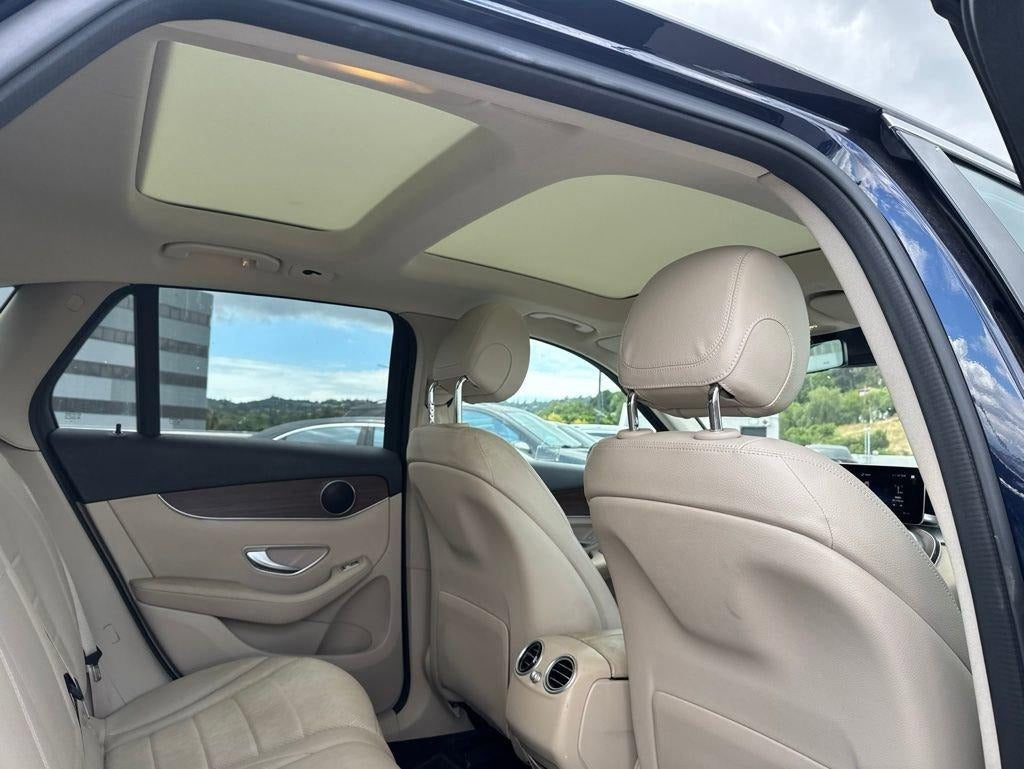 2022 Mercedes-Benz GLC GLC 300 4MATIC — 30,976 Miles | Executive Tier