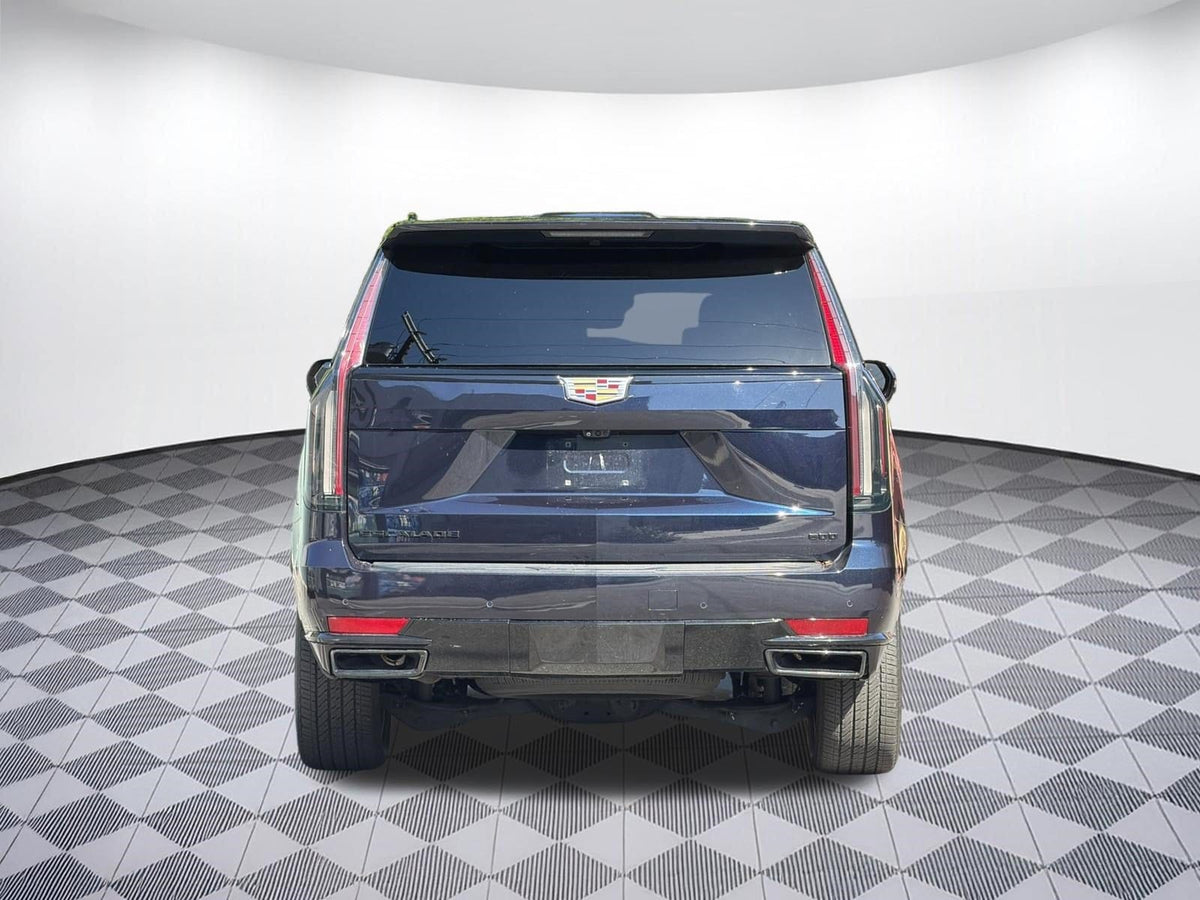 2022 Cadillac Escalade Sport Platinum 4WD — 29,627 Miles | MoldnFly Luxury