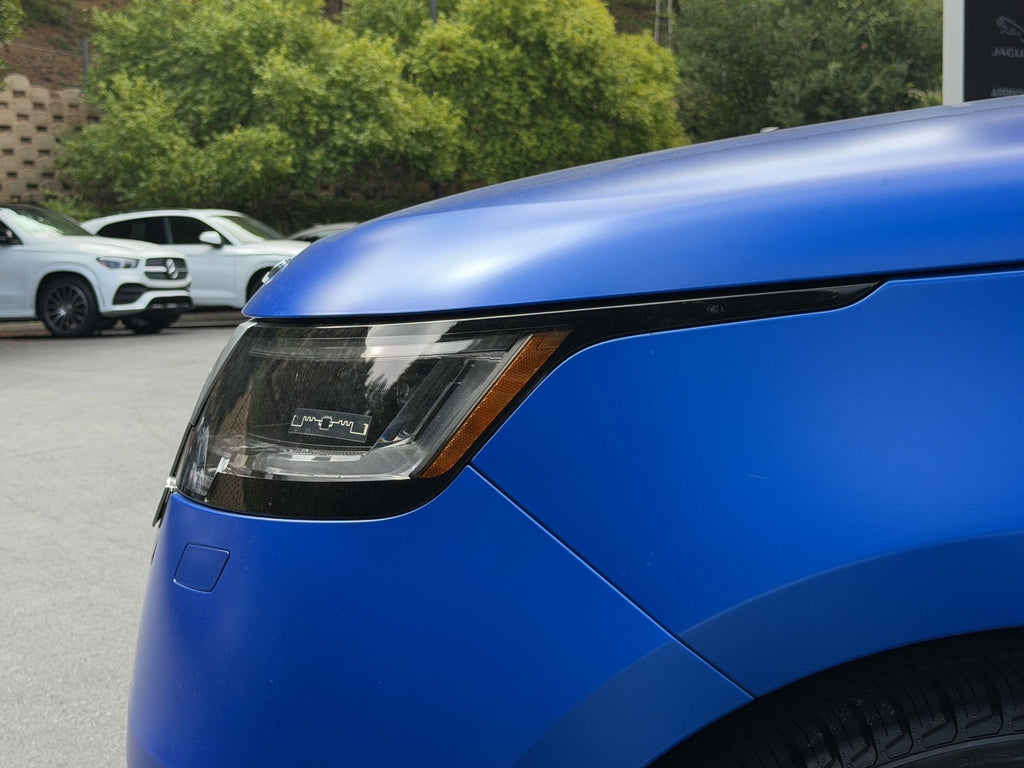 2023 Land Rover Range Rover SV — 26,124 Miles | MoldnFly Ultra Luxury