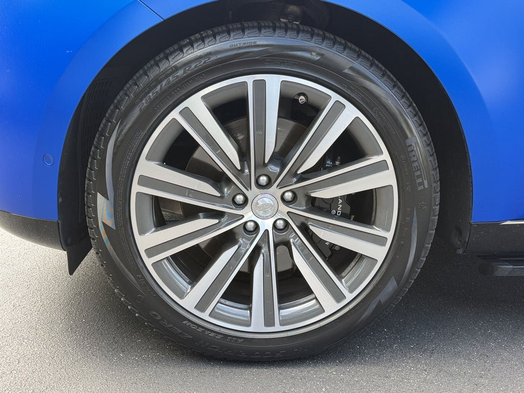 2023 Land Rover Range Rover SV — 26,124 Miles | MoldnFly Ultra Luxury