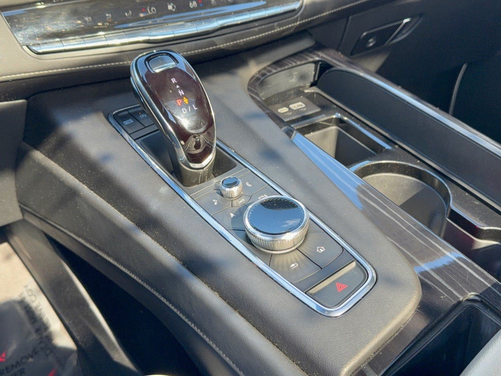 2023 Cadillac Escalade 4WD Sport — 33,305 Miles | MoldnFly Luxury