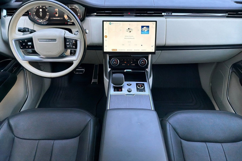 2023 Land Rover Range Rover P400 SE SWB — 25,081 Miles | MoldnFly Luxury