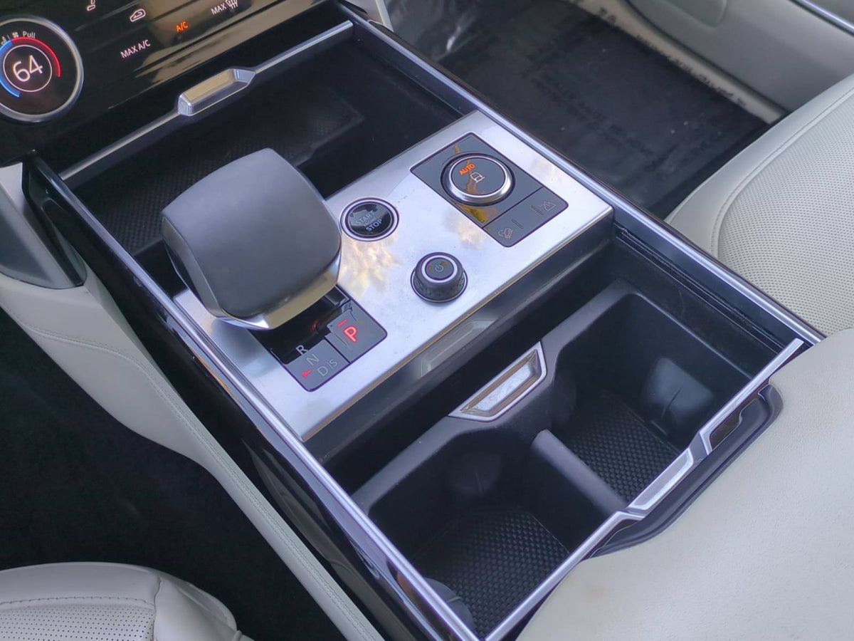 2023 Land Rover Range Rover P530 SE SWB — 32,295 Miles | MoldnFly Luxury