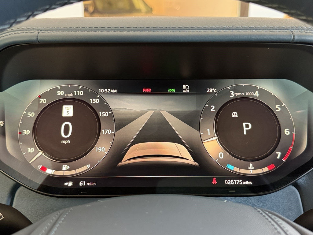2023 Land Rover Range Rover SV — 26,124 Miles | MoldnFly Ultra Luxury