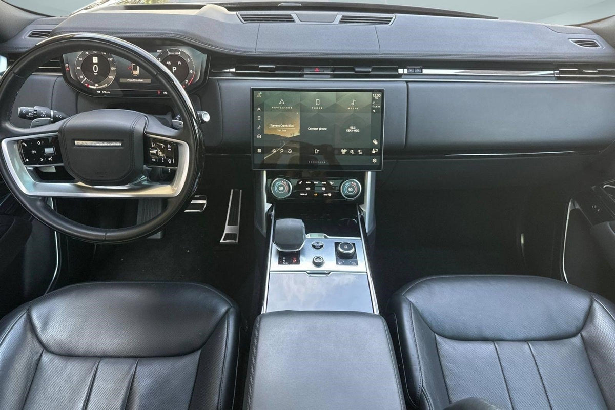 2023 Land Rover Range Rover P400 SE LWB 7 Seat — 42,106 Miles | MoldnFly Luxury
