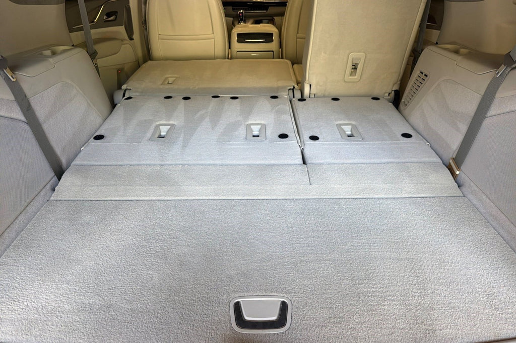2022 Cadillac Escalade Sport Platinum 4WD — 29,627 Miles | MoldnFly Luxury