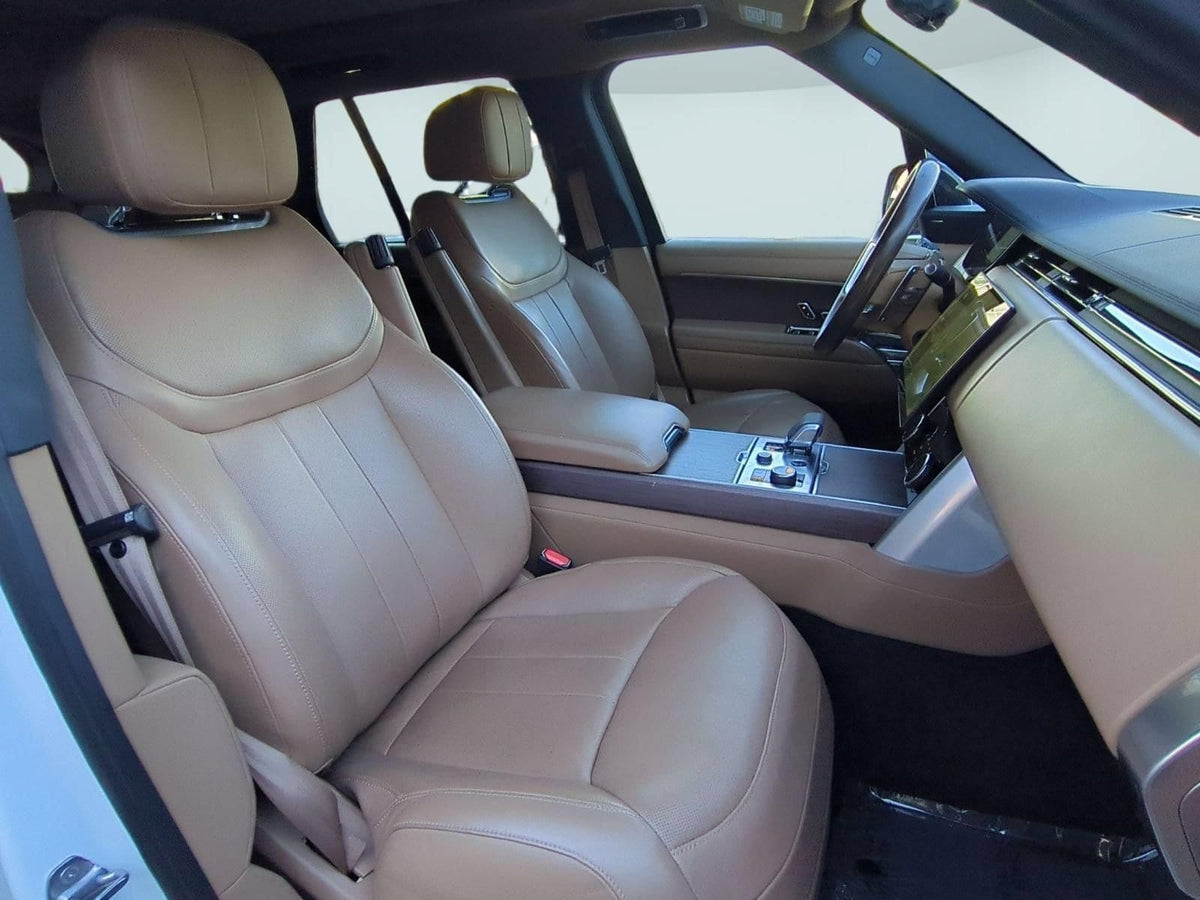 2023 Land Rover Range Rover P530 SE SWB — 29,579 Miles | MoldnFly Luxury