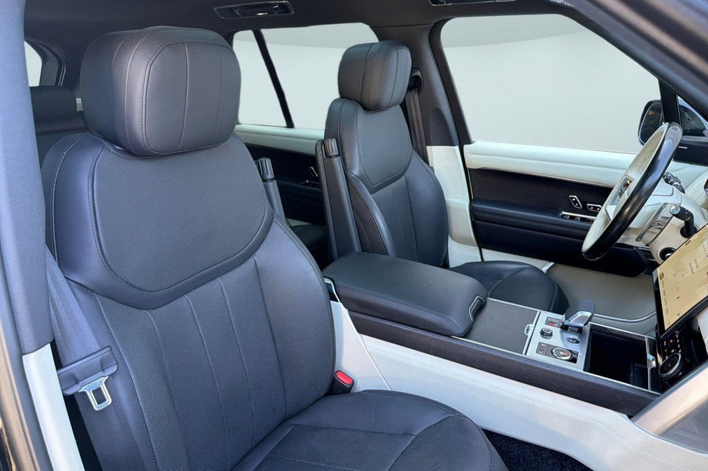 2023 Land Rover Range Rover P400 SE SWB — 25,081 Miles | MoldnFly Luxury