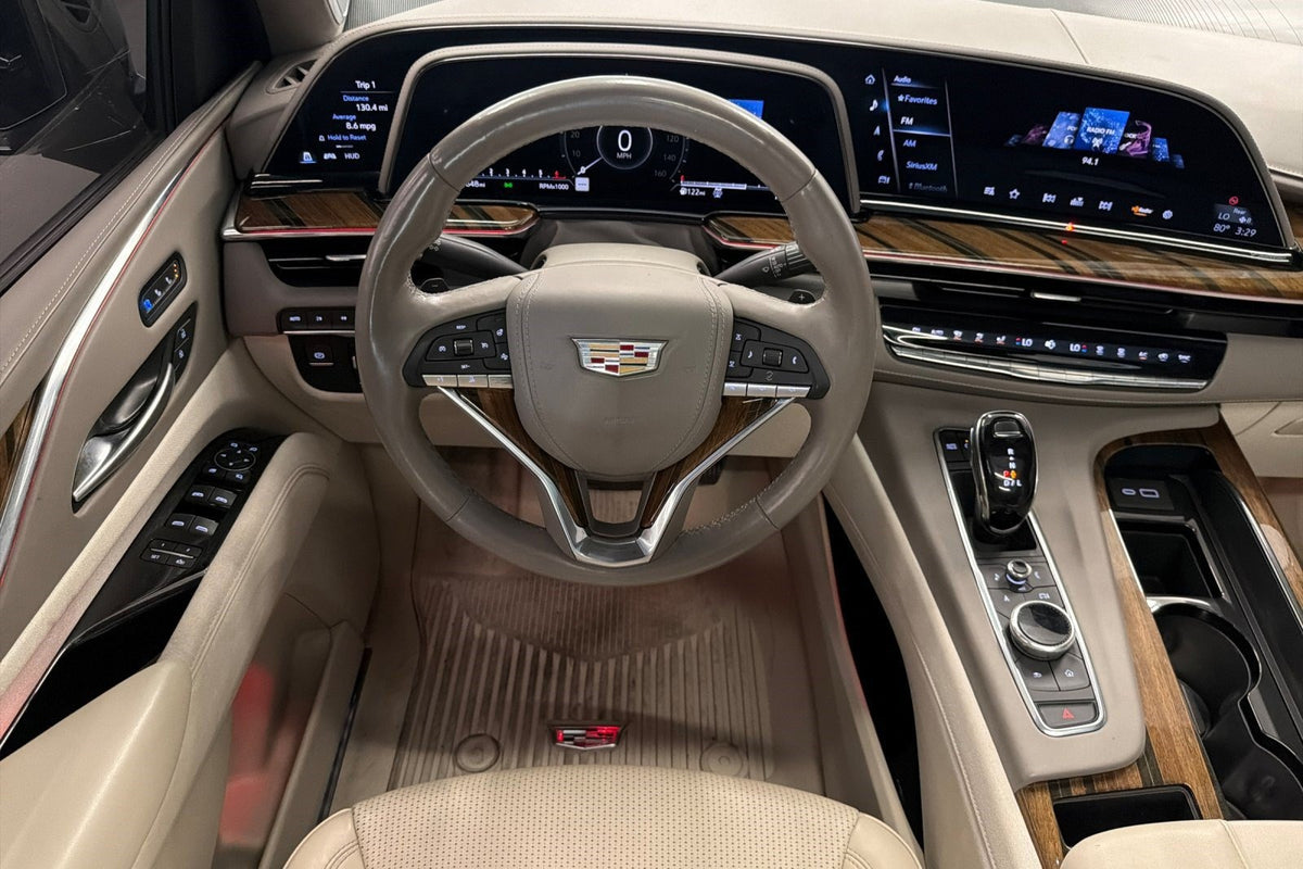 2022 Cadillac Escalade Sport Platinum 4WD — 29,627 Miles | MoldnFly Luxury