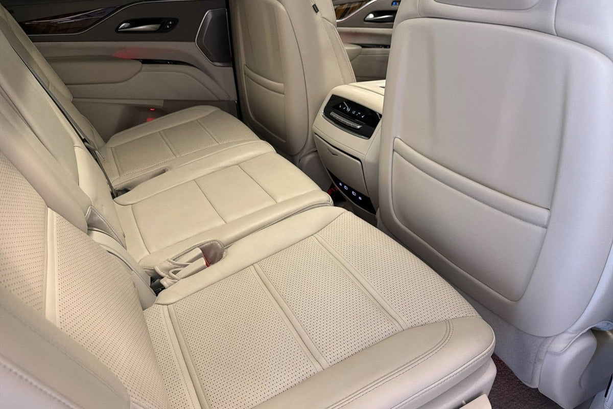 2022 Cadillac Escalade Sport Platinum 4WD — 29,627 Miles | MoldnFly Luxury