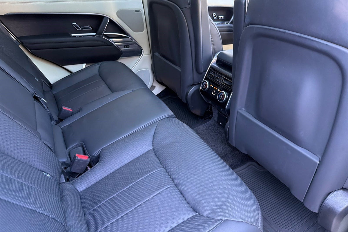 2023 Land Rover Range Rover P400 SE SWB — 25,081 Miles | MoldnFly Luxury