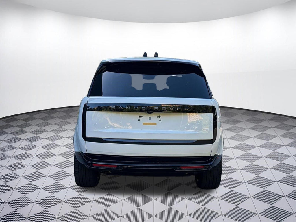 2026 Land Rover Range Rover SE — 12 Miles | MoldnFly Ultra Luxury