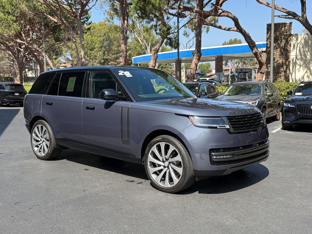 2025 Land Rover Range Rover P400 SE LWB 7 Seat — 14,692 Miles | MoldnFly Ultra Luxury