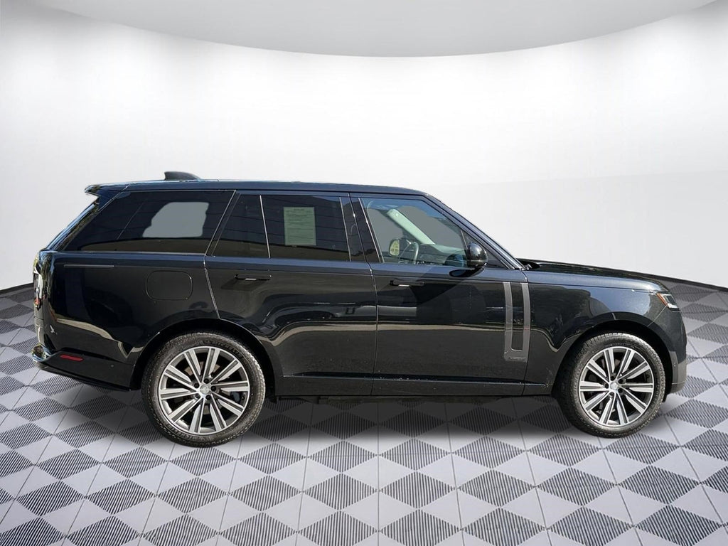 2025 Land Rover Range Rover P550e Autobiography — 28,195 Miles | MoldnFly Ultra Luxury