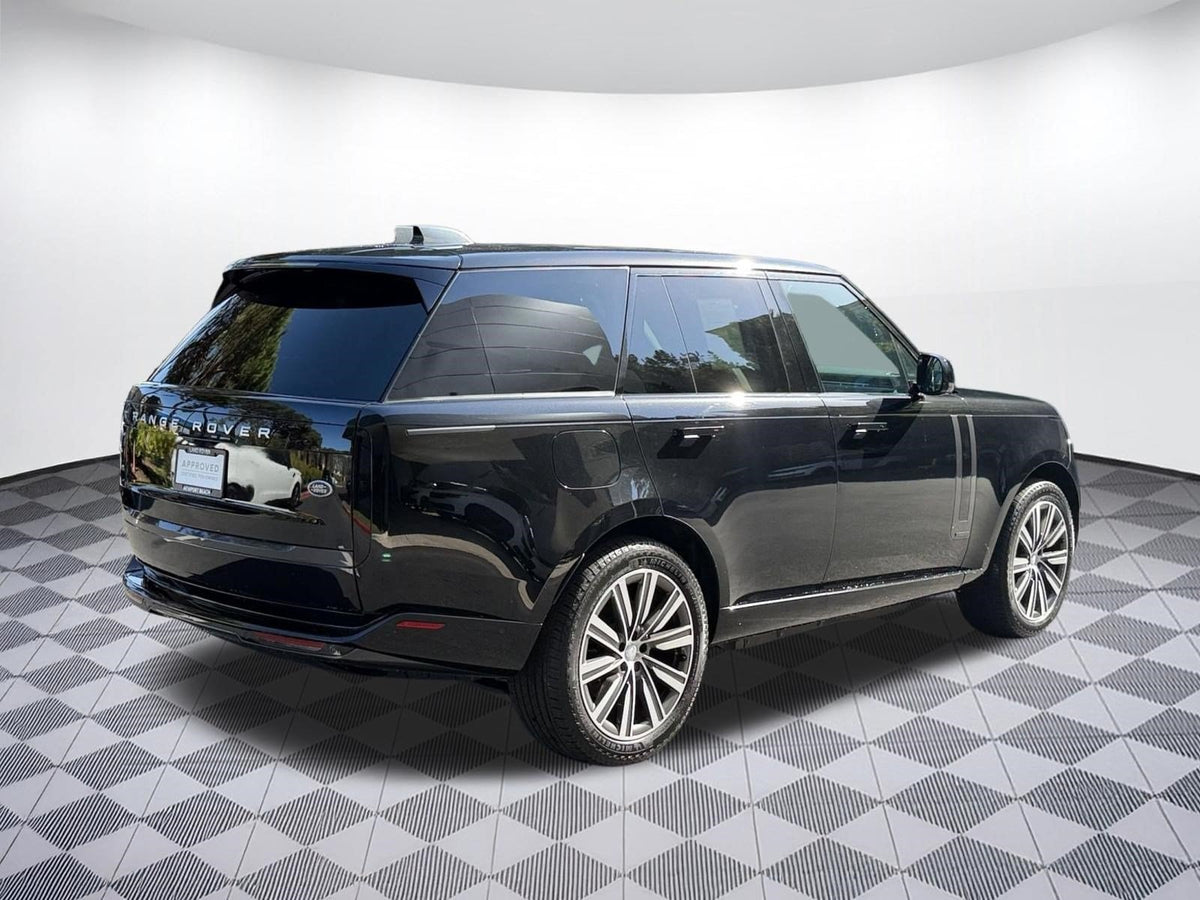 2025 Land Rover Range Rover P550e Autobiography — 28,195 Miles | MoldnFly Ultra Luxury