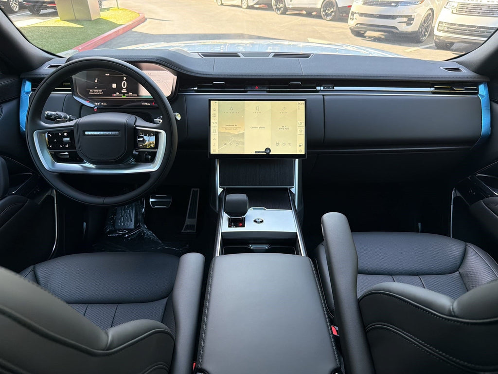 2026 Land Rover Range Rover SE — 12 Miles | MoldnFly Ultra Luxury
