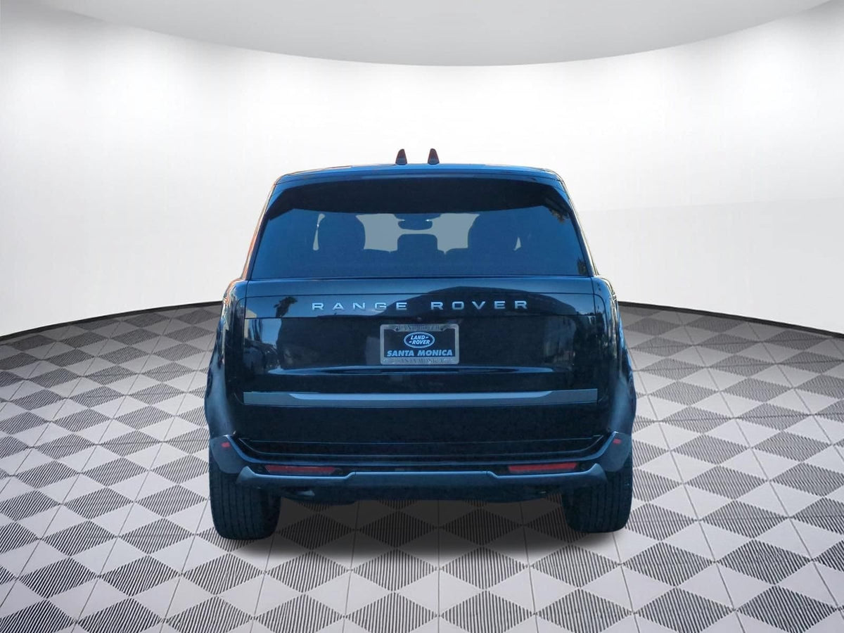 2025 Land Rover Range Rover P400 SE LWB 7 Seat — 16,342 Miles | MoldnFly Ultra Luxury