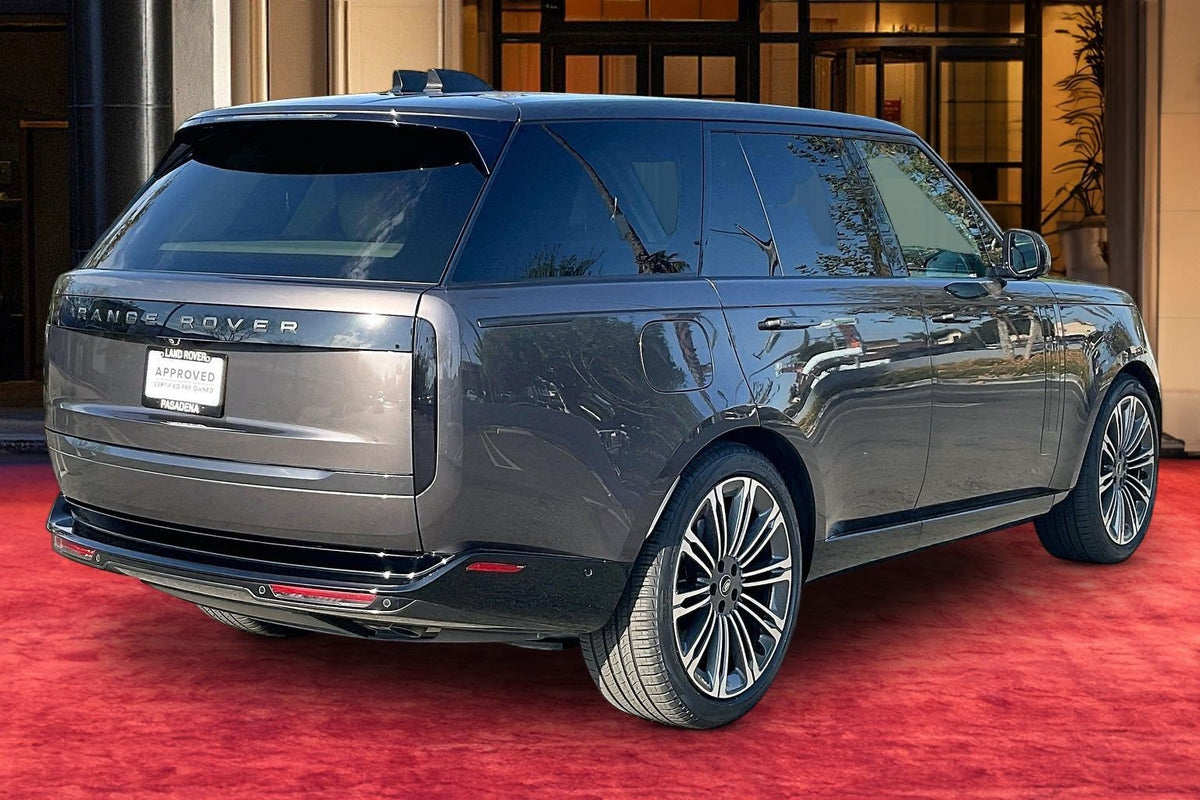 2024 Land Rover Range Rover P530 SE SWB — 41,818 Miles | MoldnFly Luxury