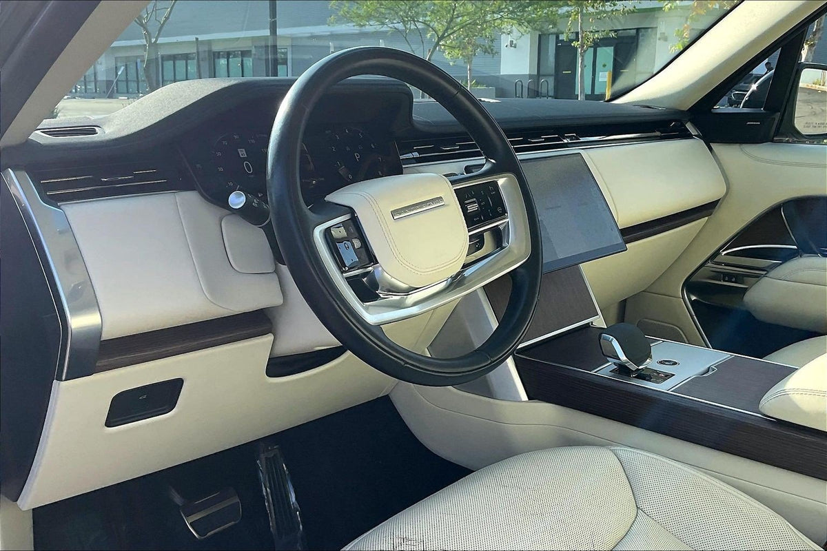 2024 Land Rover Range Rover P530 SE SWB — 41,818 Miles | MoldnFly Luxury