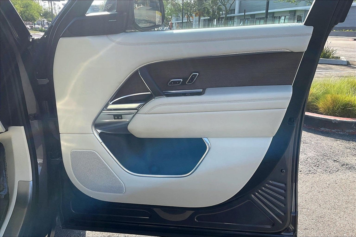 2024 Land Rover Range Rover P530 SE SWB — 41,818 Miles | MoldnFly Luxury