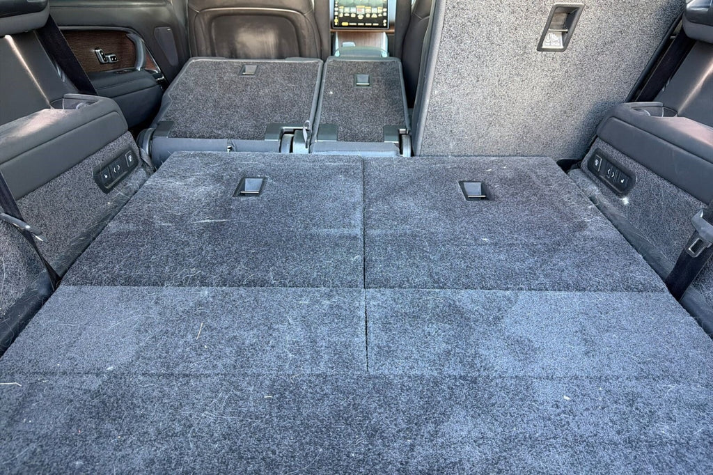 2024 Land Rover Range Rover P400 SE LWB 7 Seat — 9,870 Miles | MoldnFly Luxury
