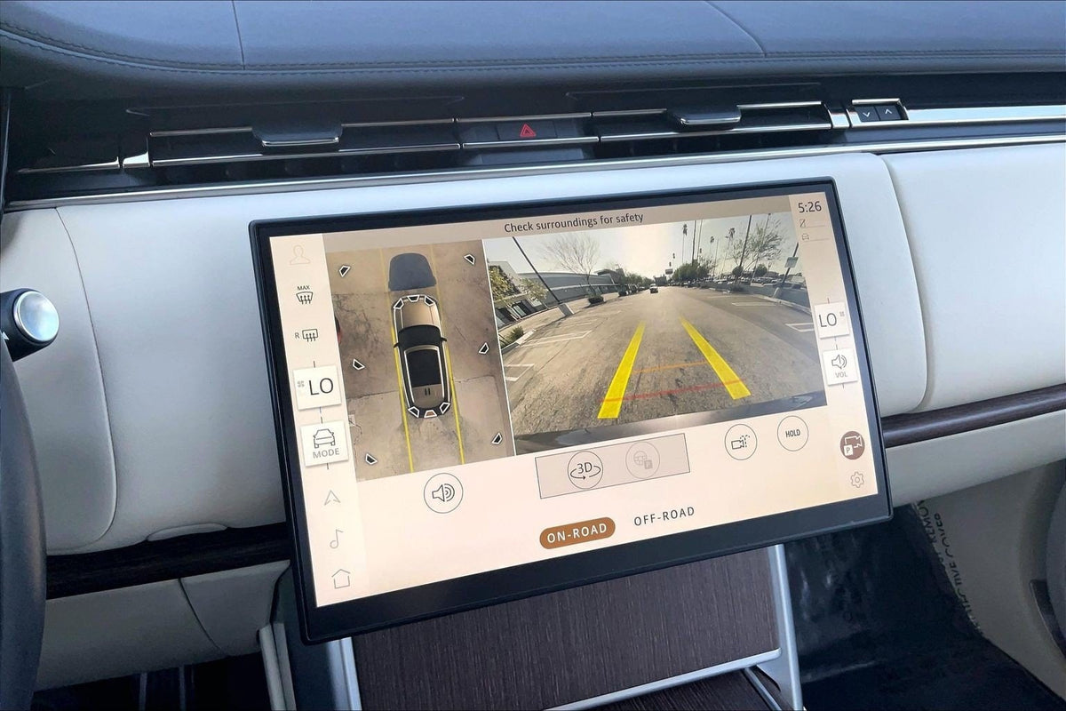 2024 Land Rover Range Rover P530 SE SWB — 41,818 Miles | MoldnFly Luxury
