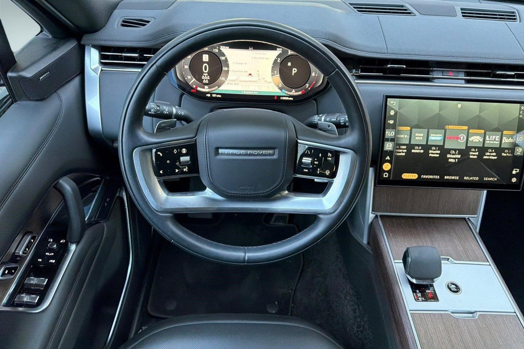 2024 Land Rover Range Rover P400 SE LWB 7 Seat — 9,870 Miles | MoldnFly Luxury