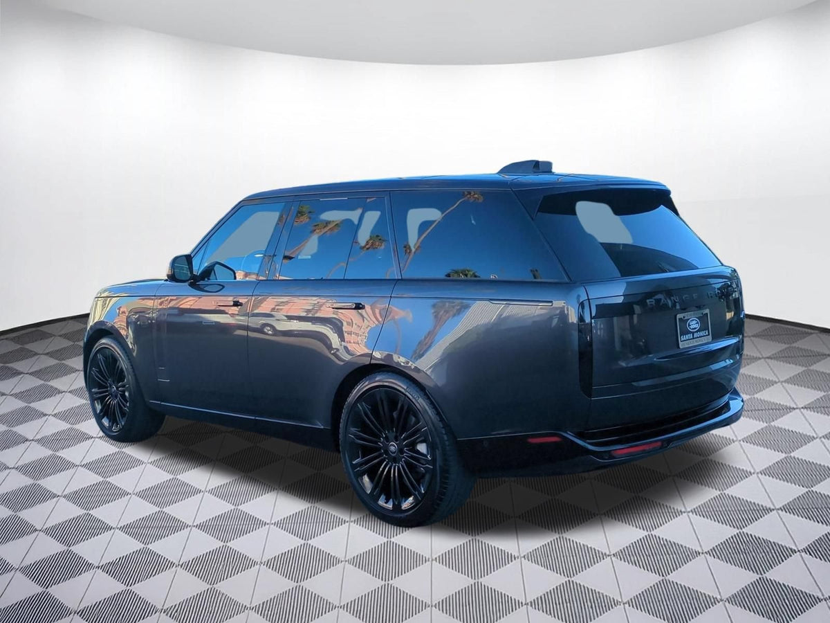 2023 Land Rover Range Rover P400 SE SWB — 25,779 Miles | MoldnFly Luxury