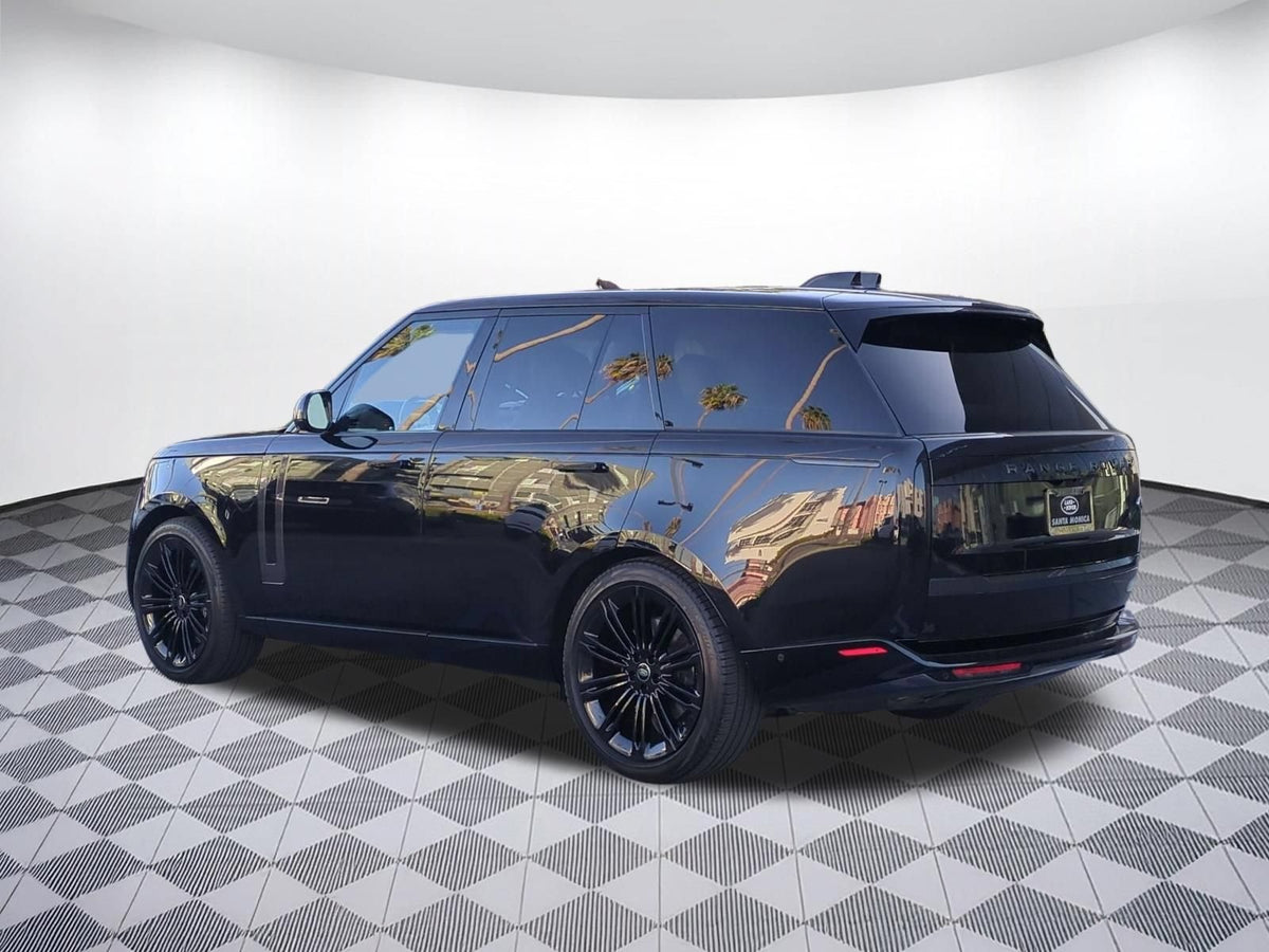2023 Land Rover Range Rover P530 SE SWB — 32,295 Miles | MoldnFly Luxury