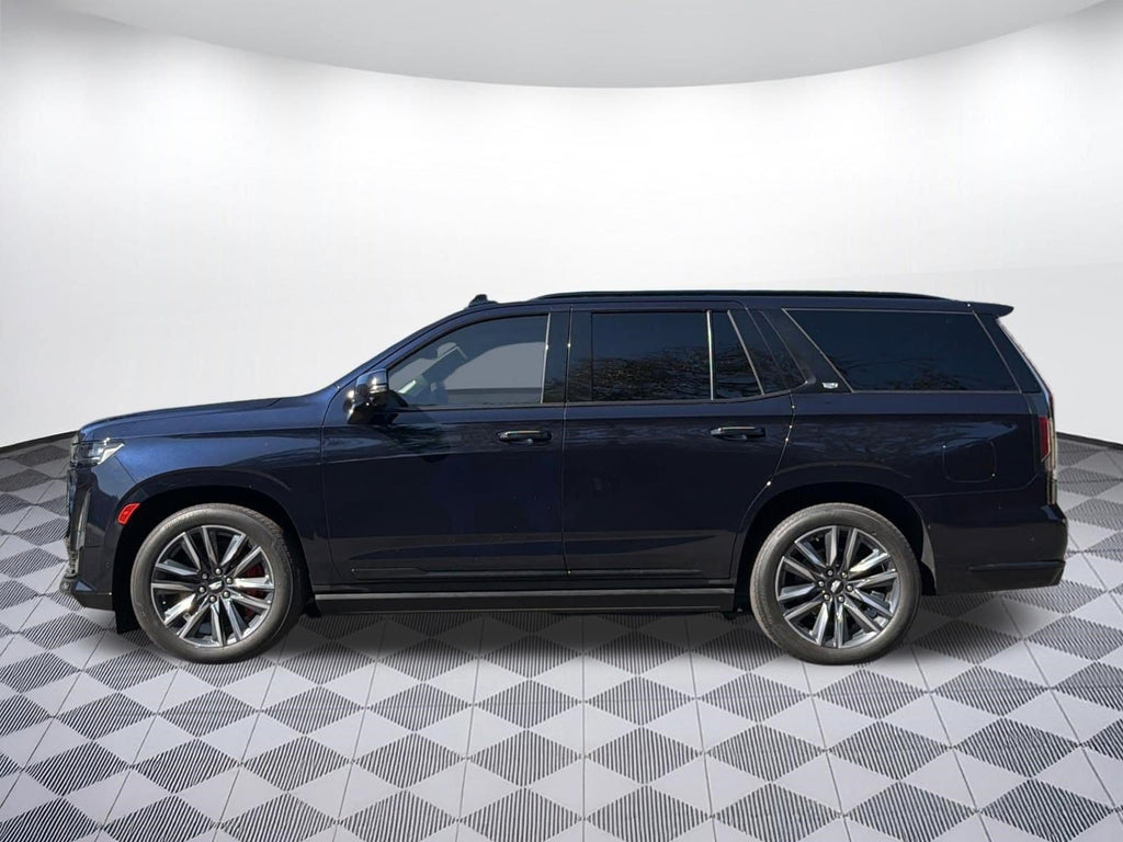 2022 Cadillac Escalade Sport Platinum 4WD — 29,627 Miles | MoldnFly Luxury