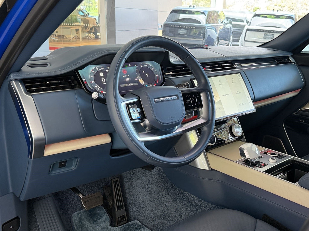 2023 Land Rover Range Rover SV — 26,124 Miles | MoldnFly Ultra Luxury