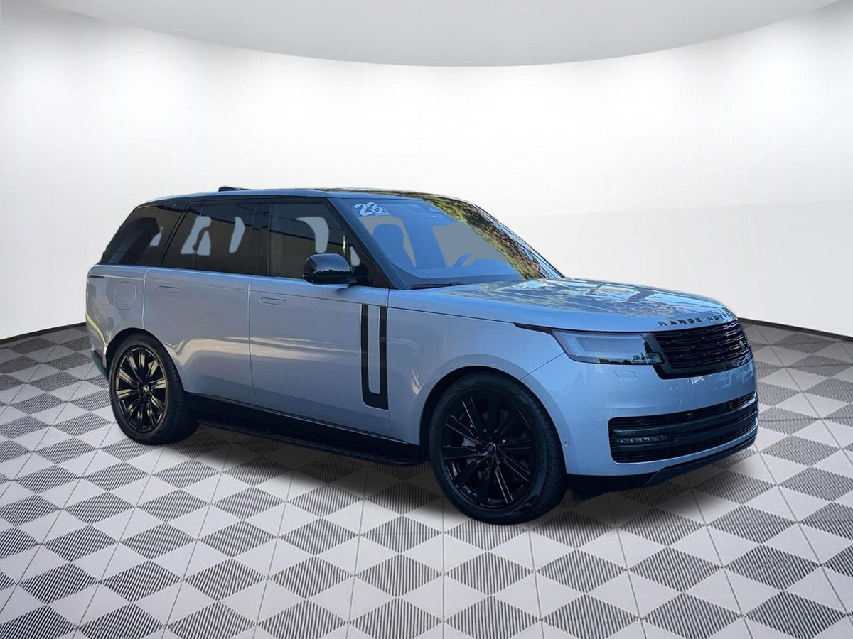 2023 Land Rover Range Rover SE — 38,583 Miles | MoldnFly Luxury