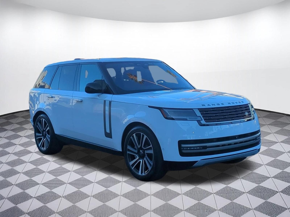 2023 Land Rover Range Rover P530 SE SWB — 29,579 Miles | MoldnFly Luxury